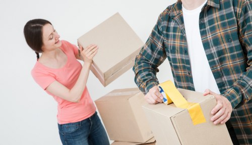 Local man with van removal service for Lambeth home moves
